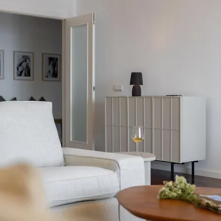 Ajuda-madeira By An Island * Φουνκάλ