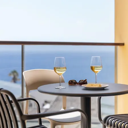 Ajuda-madeira By An Island Funchal (Madeira)